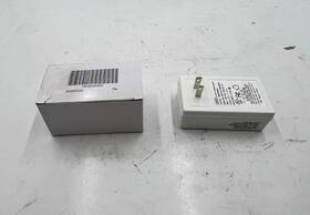 Ams165-1802000fu Amigo Qty 2 Class Power Supply 7806000000 White