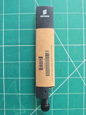 170923-000 Ericsson Cradlepoint Cellular Antenna 600 Mhz - 6 Ghz Sma Charcoal