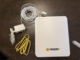 Sce4255w Freedomfi Indoor Cbrs Radio System Englewood With Accessories