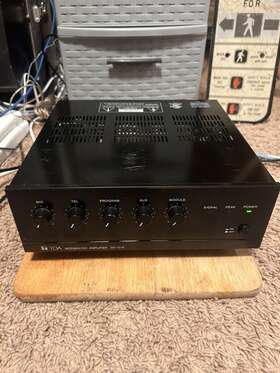Bg-1015 Toa Paging Amplifier