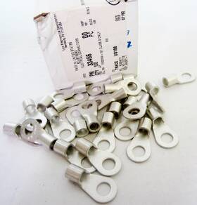 33466 Tyco Electronics Ring And Spade Tongue Terminals - New Box Of 100